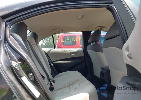 2020 Toyota Corolla Le z USA, uszkodzony, nr VIN 5YFEPRAEXLP027314